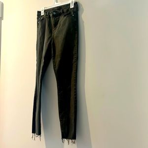 Liverpool high rise ankle jean in olive green